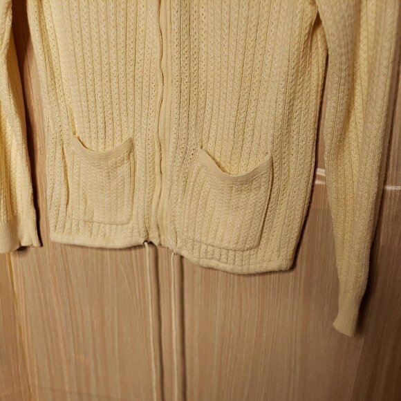 Women’s J. Jill Cream Cable Knit Zip Up Cardigan Medium - Picture 4 of 8